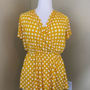 18/20 Lane Bryant Yellow Polka Dot V-neck Top